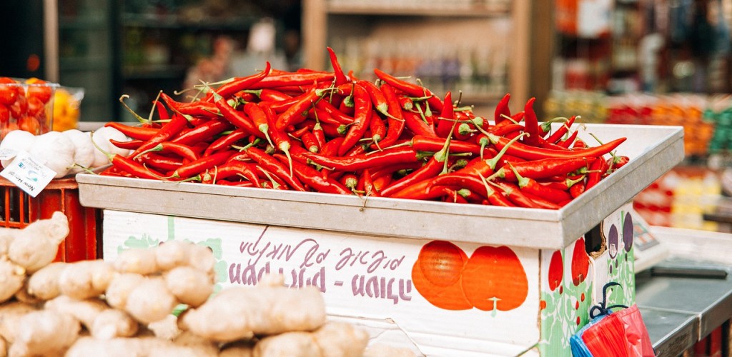 Add Chilli to your Bone Broth for a spicey alternative.